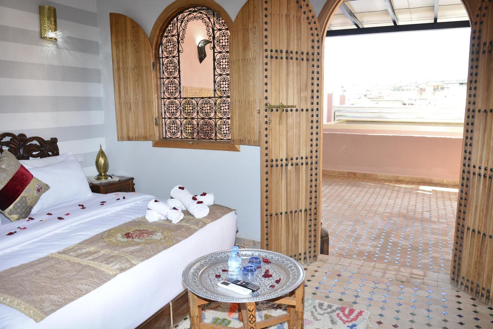 Riad Fes Colors & Spa - Family Lodging Экстерьер фото